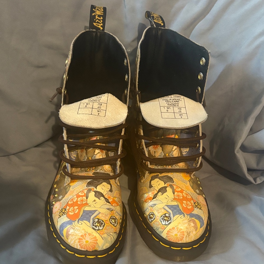 Dr. Martens Pascal Oriental Stud Boots - Picture 7 of 8